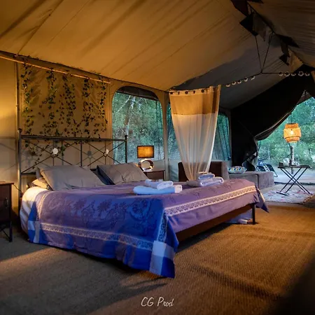 Luksustelt Aux Du Mas De Nadal 3*