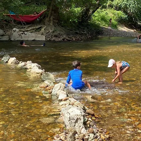 Aux Du Mas De Nadal 3* Sauliac-sur-Célé