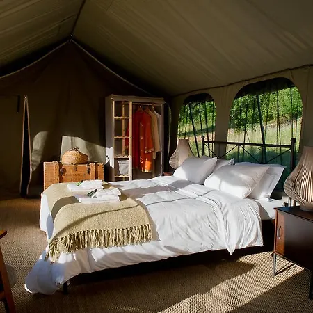 Aux Du Mas De Nadal Luxury tent