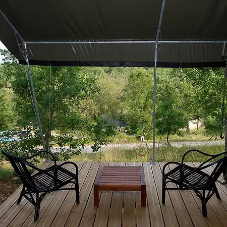 Luxury tent Aux Du Mas De Nadal