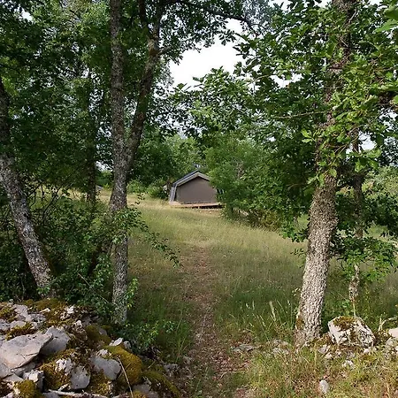 Luxury tent Aux Du Mas De Nadal Sauliac-sur-Cele